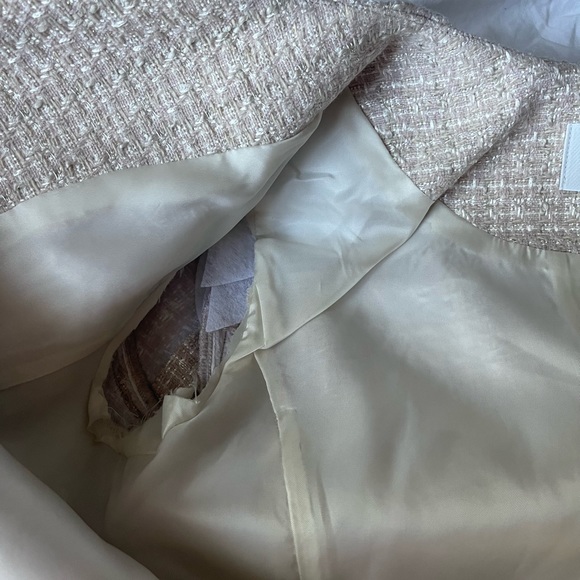 *SOLD* Aritzia Little Tweed Jacket - Picture 5 of 7